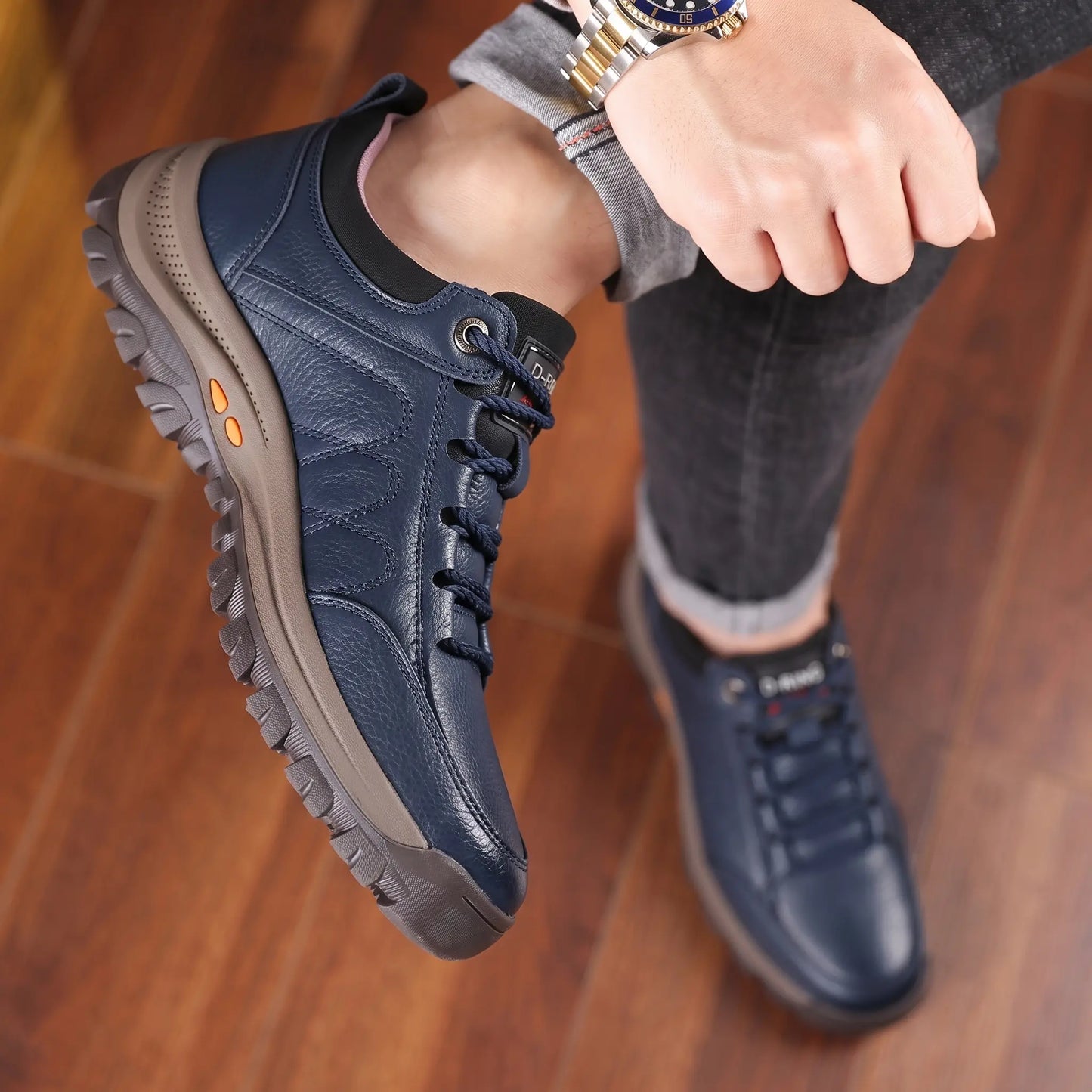 KAUFE 1, BEKOMME 2 – OrthoPlush Ergonomische Orthopädische Schuhe
